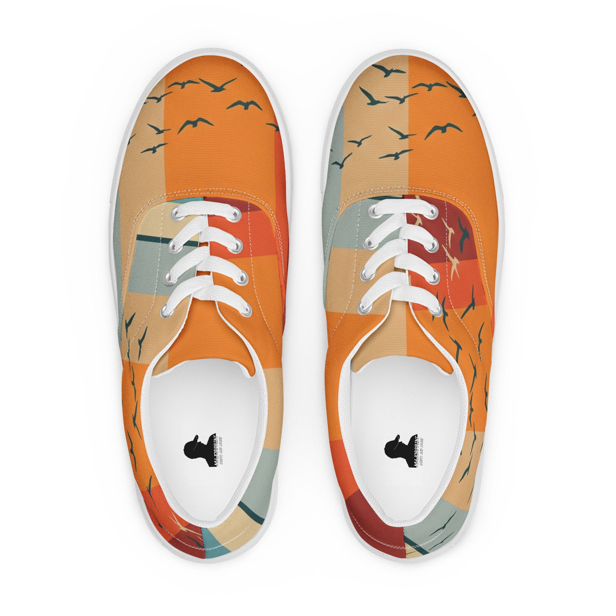 Weiße Retro Sunset Herren-Canvas-Schuhe von majorprint mit Schnürverschluss und stilvollem Design.